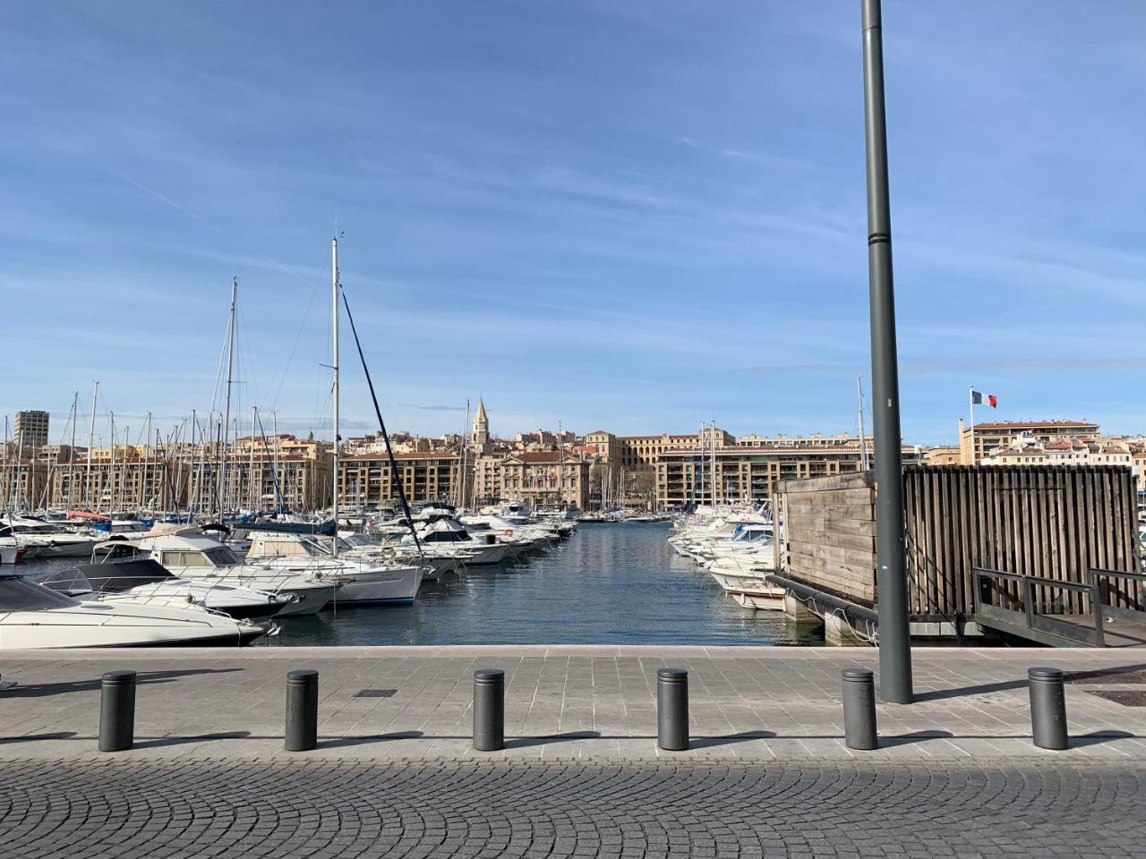 Place Aux Huiles Marseille Exteriör bild